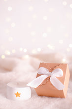 Load image into Gallery viewer, Candela Profumata Stella in Ceramica di Faenza con Confezione Regalo.