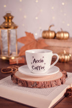Carica l'immagine nel visualizzatore di Gallery, Tazza Harry Potter Accio Coffee con piattino