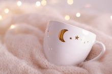 Load image into Gallery viewer, tazza bianca notte con luna e stelle oro. White night cup or mug with gold moon and stars.