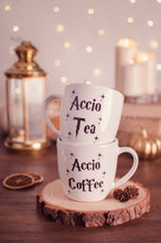 Carica l&#39;immagine nel visualizzatore di Gallery, Tazze Mug Accio Coffee e Accio Tea.
