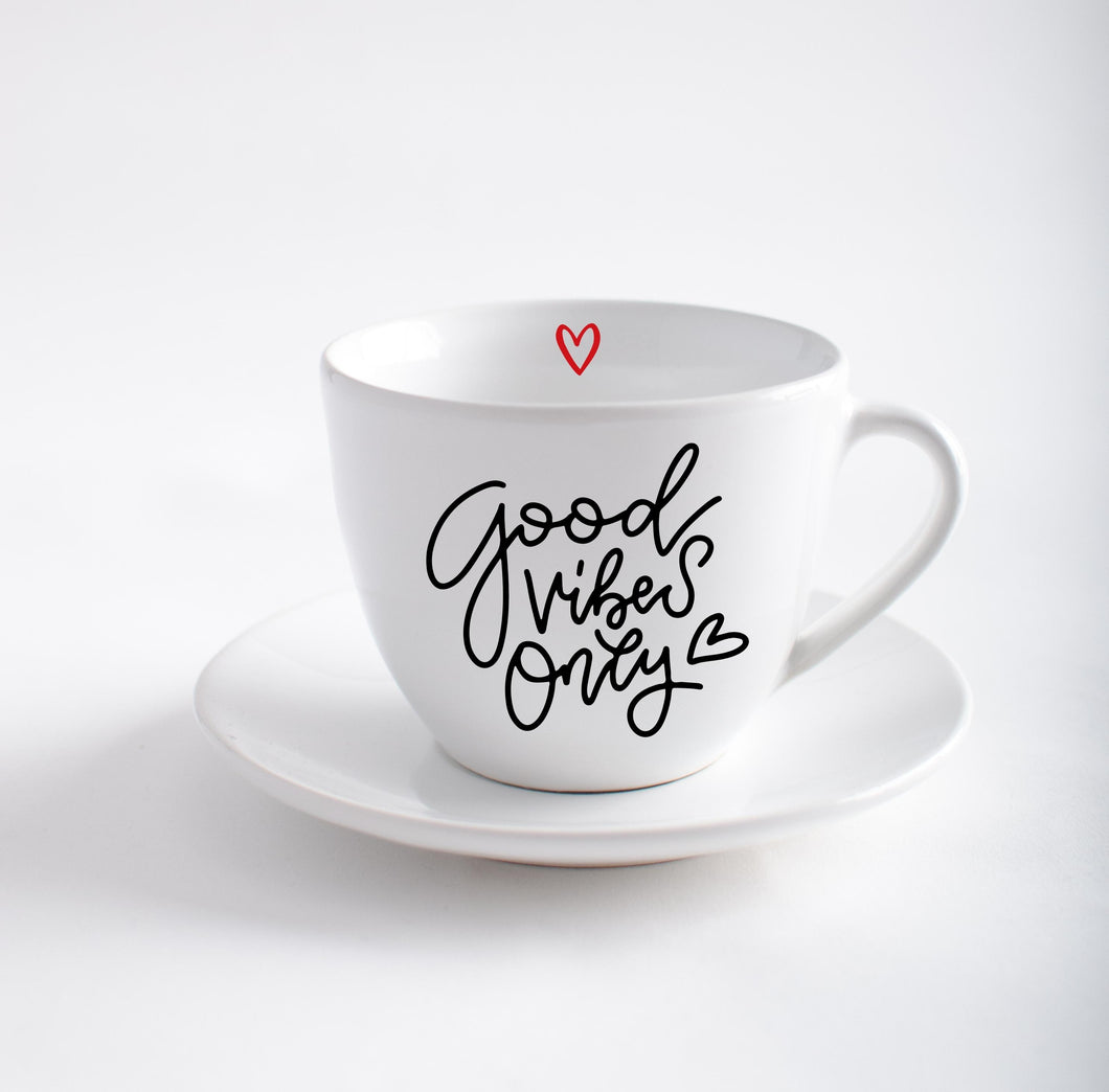 Tazza artigianale motivazionale Good vibes only.